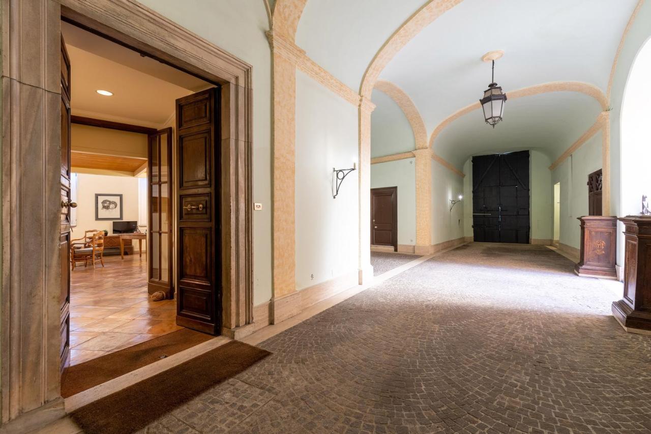 Rome As You Feel - Charming Loft Campitelli In Navona Dış mekan fotoğraf
